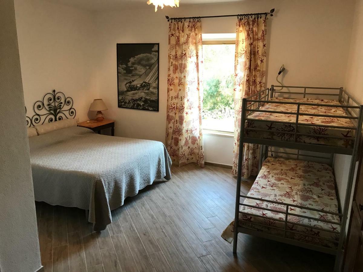 Le 25 Tartarughe Bed & Breakfast Santa Teresa Gallura Bagian luar foto